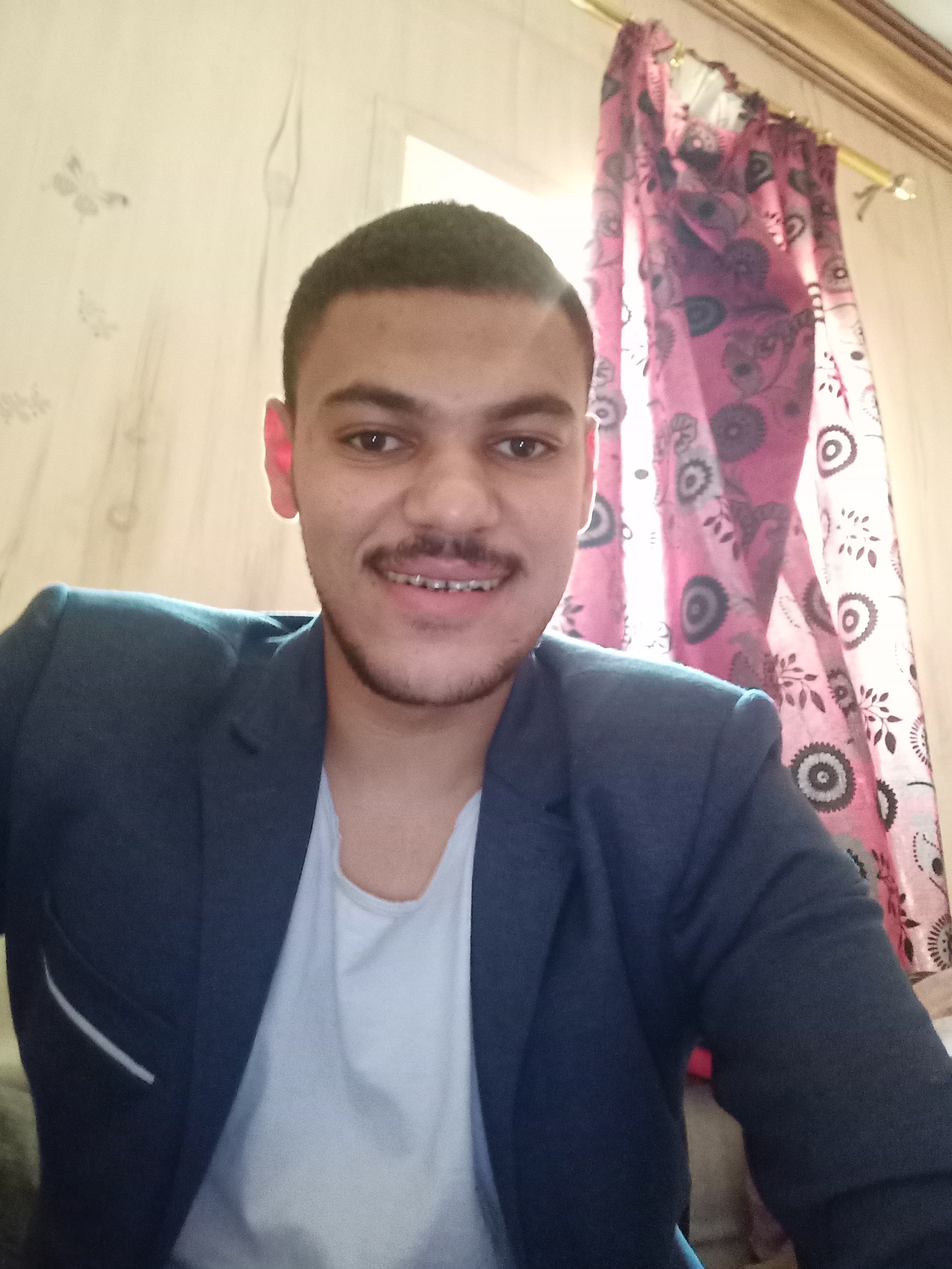 Mohamed Mahmoud_Dr9ck