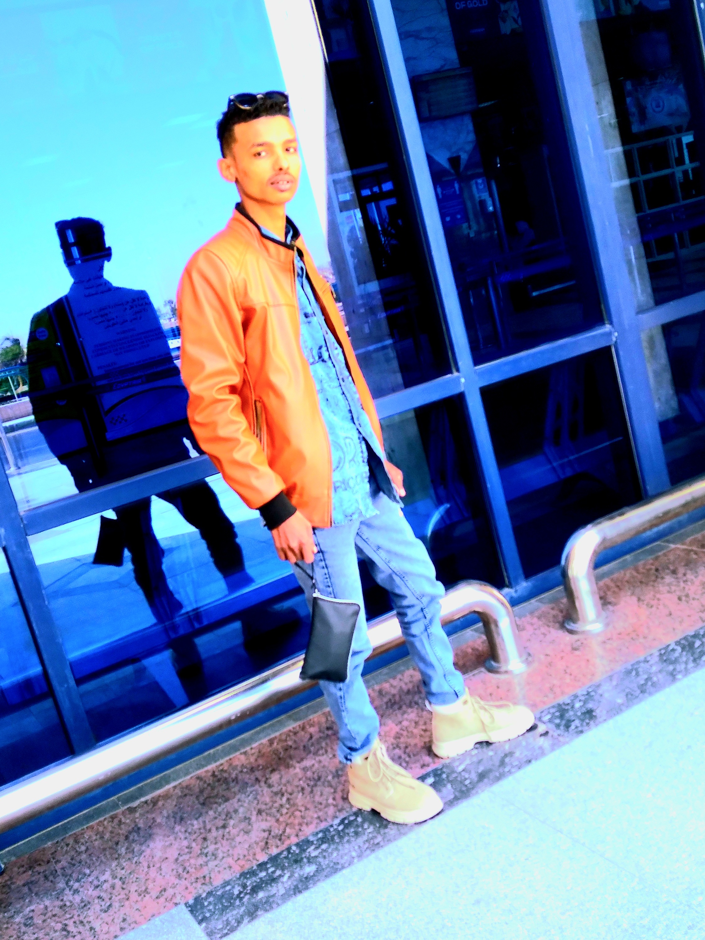 ���� ����_2IIcY