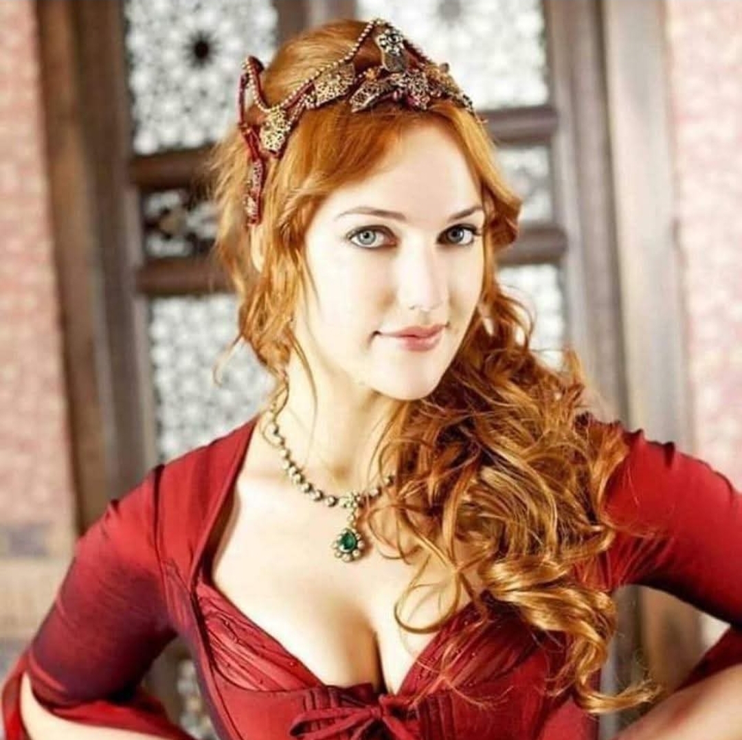 Hayaat432 Mahmood_EvwU1